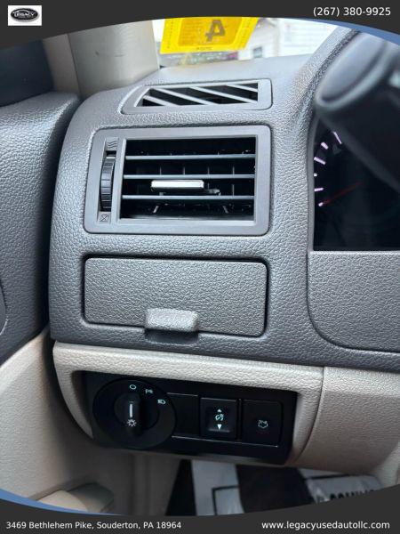 2012 Ford Fusion S