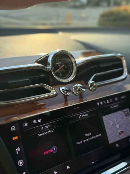2023 Bentley Bentayga Azure