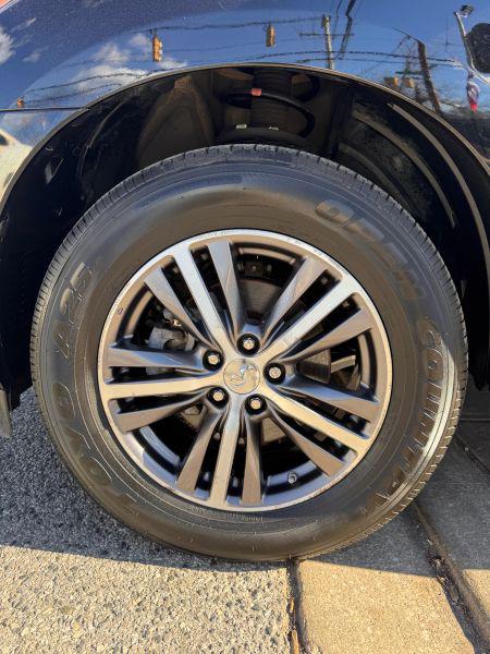 2019 INFINITI QX60 LUXE