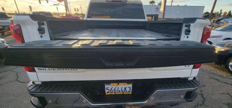 2022 Chevrolet Silverado 2500HD 4WD Crew Cab Standard Bed LT