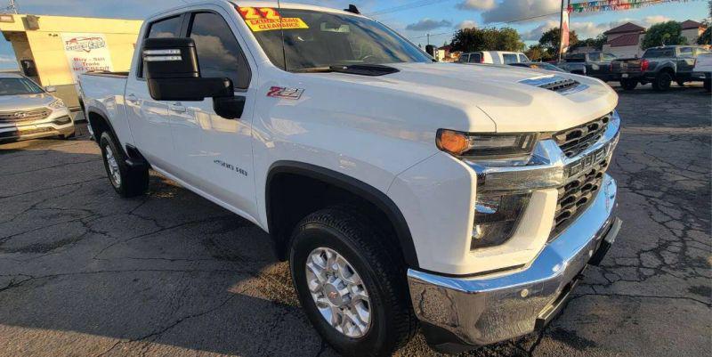2022 Chevrolet Silverado 2500HD 4WD Crew Cab Standard Bed LT for sale in Oakdale, CA