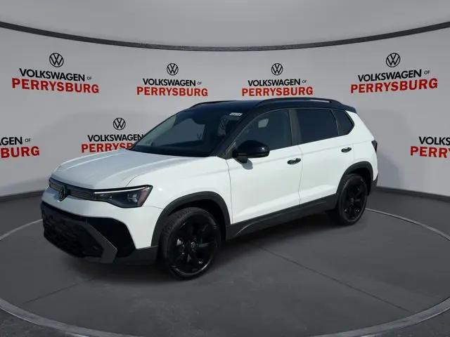2026 Volkswagen Taos SE Black
