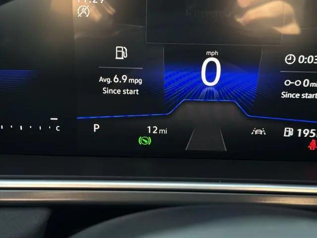 2026 Volkswagen Taos SE Black