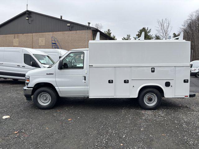 2026 Ford E-350 Cutaway Closed Service