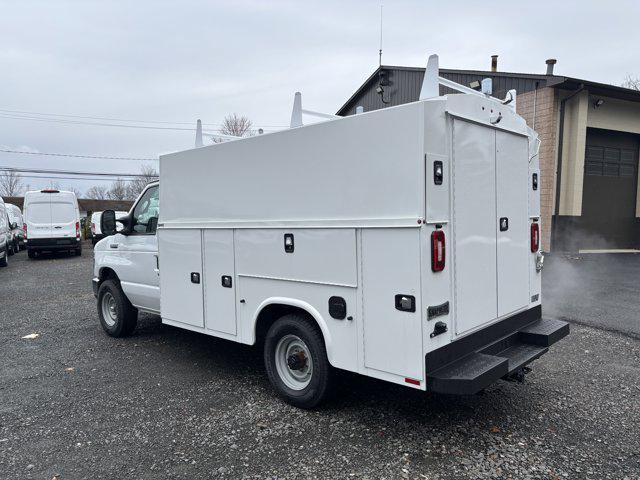 2026 Ford E-350 Cutaway Closed Service