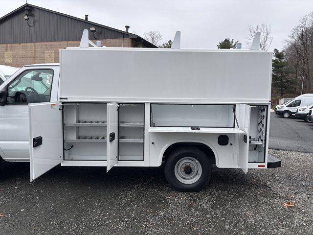 2026 Ford E-350 Cutaway Closed Service