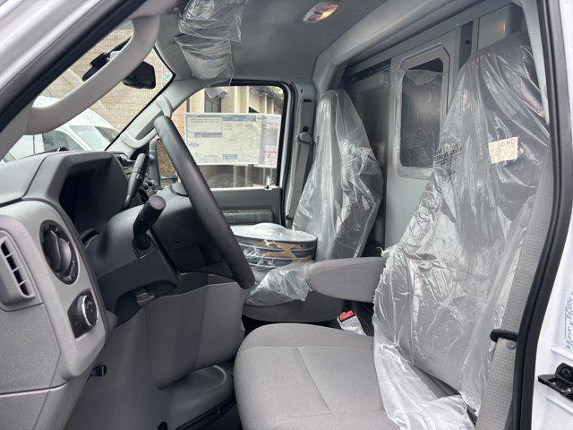 2026 Ford E-350 Cutaway Closed Service