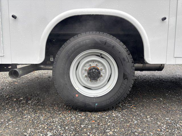 2026 Ford E-350 Cutaway Closed Service