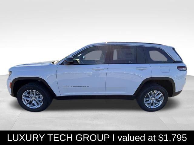 2025 Jeep Grand Cherokee GRAND CHEROKEE LAREDO 4X2