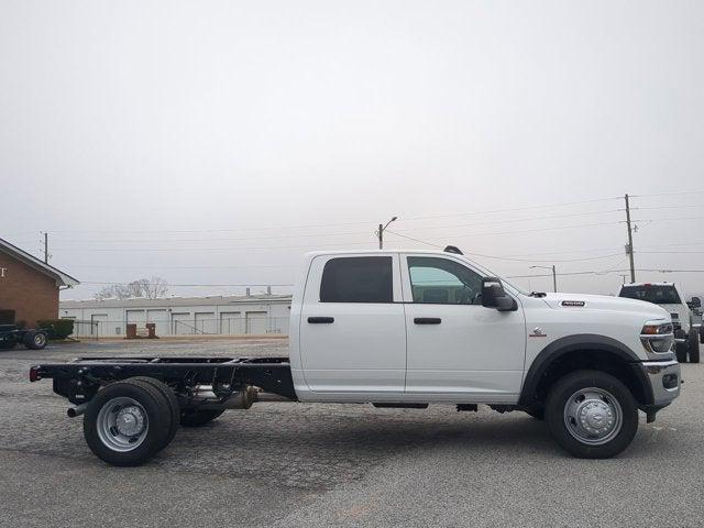 2026 RAM Ram 4500 Chassis Cab RAM 4500 TRADESMAN CHASSIS CREW CAB 4X4 60 CA