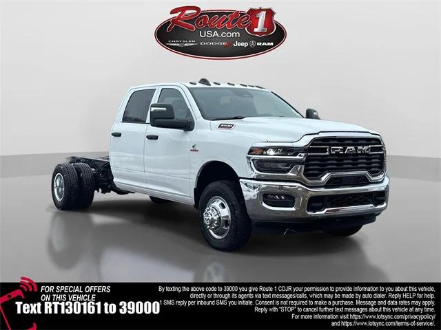 2026 RAM Ram 3500 Chassis Cab RAM 3500 TRADESMAN CREW CAB CHASSIS 4X4 60 CA
