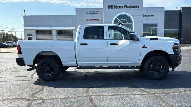 2026 Ram 3500 Tradesman Crew Cab 4x4 6'4" Box