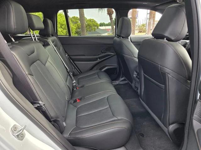 2026 Jeep Cherokee Overland 4x4