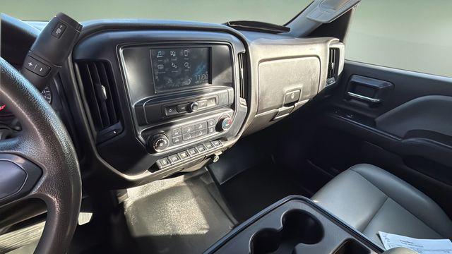 2020 Chevrolet Silverado 6500HD 1WT