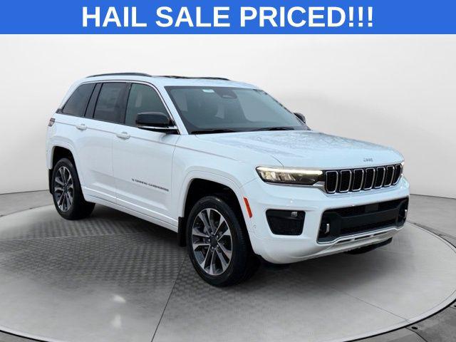 2025 Jeep Grand Cherokee Overland 4x4 for sale in Salina, KS
