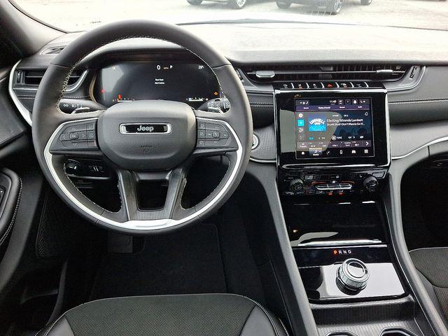 2025 Jeep Grand Cherokee L Altitude X 4x4