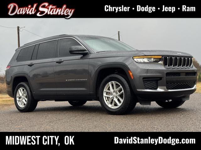 2022 Jeep Grand Cherokee L Laredo 4x4 2022 Jeep Grand Cherokee L Laredo 4x4