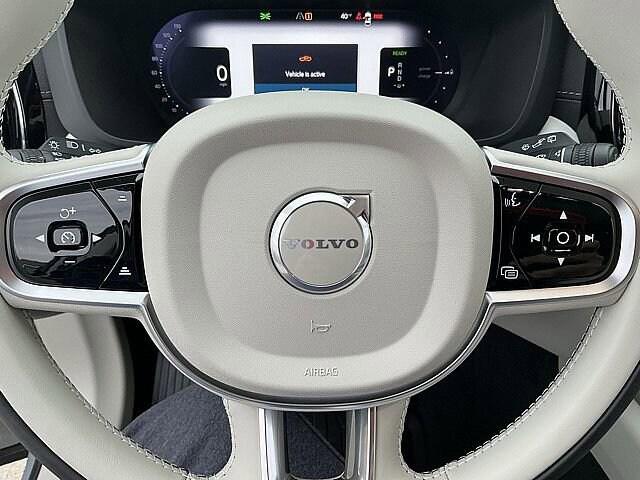 2026 Volvo XC60 Plug-In Hybrid Ultra, T8 AWD Electric/Gasoline, Dark
