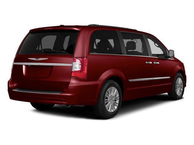 2014 Chrysler Town and Country Touring