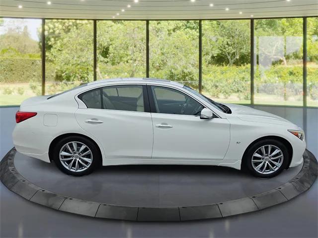 2015 INFINITI Q50 Premium 2015 INFINITI Q50 Premium