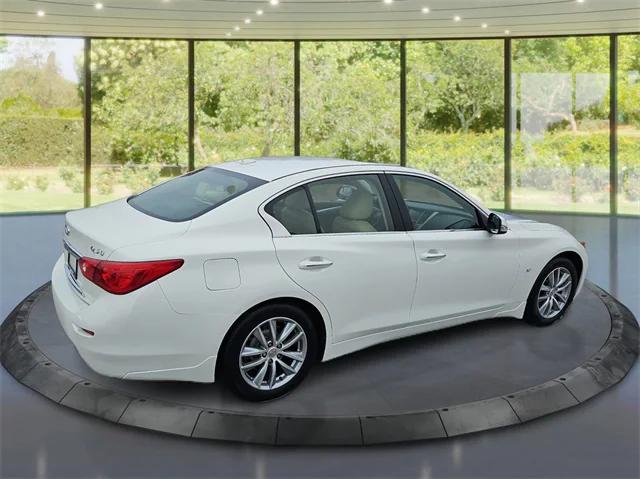 2015 INFINITI Q50 Premium 2015 INFINITI Q50 Premium