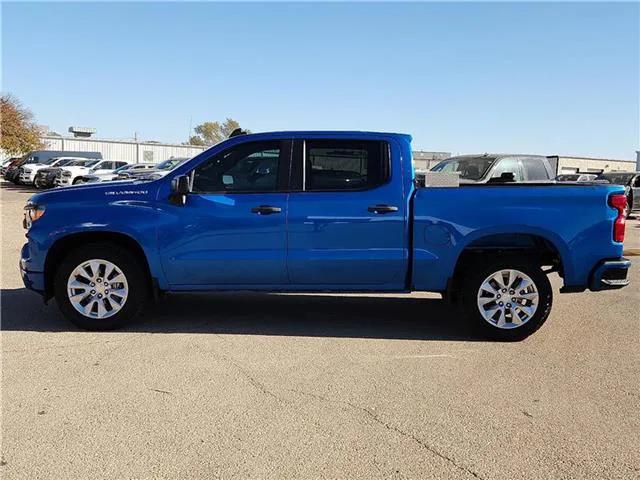 2022 Chevrolet Silverado 1500 2WD Crew Cab Short Bed Custom