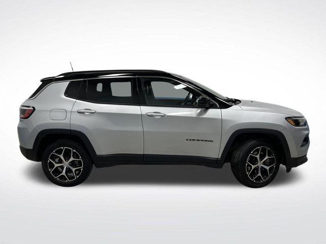 2024 Jeep Compass Limited 4x4 2024 Jeep Compass Limited 4x4
