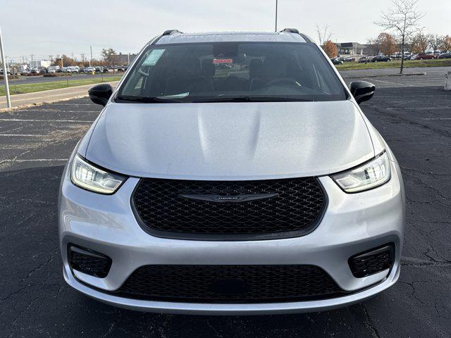 2026 Chrysler Pacifica Limited AWD