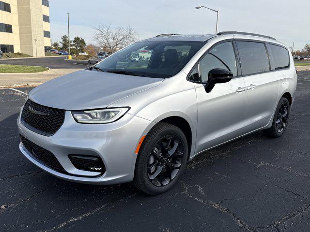 2026 Chrysler Pacifica Limited AWD