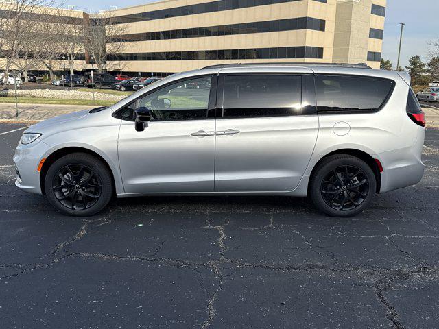 2026 Chrysler Pacifica Limited AWD