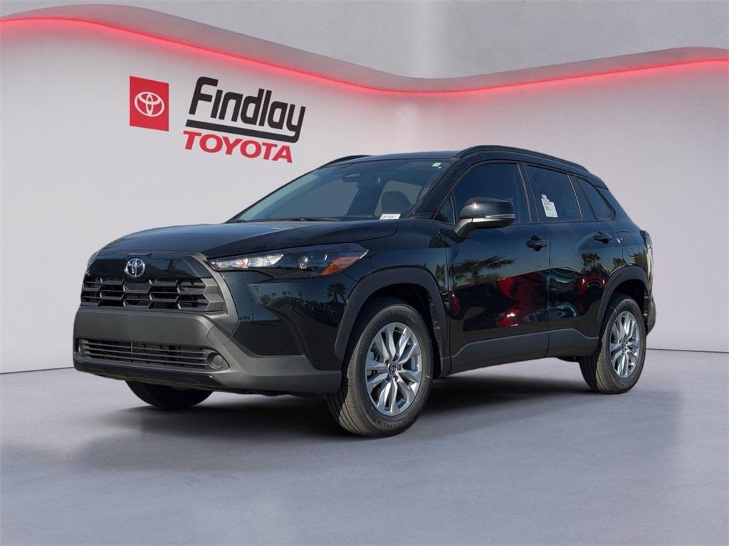 2026 Toyota Corolla Cross LE's photo