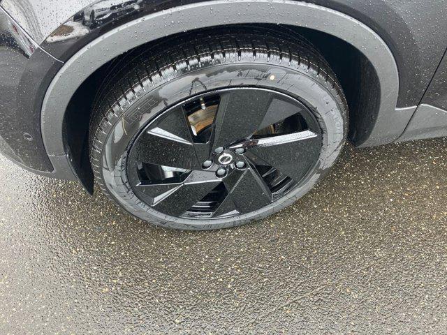 2026 Volvo XC40 B5 Ultra Black Edition