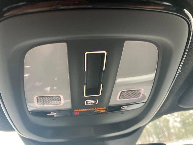 2026 Volvo XC40 B5 Ultra Black Edition