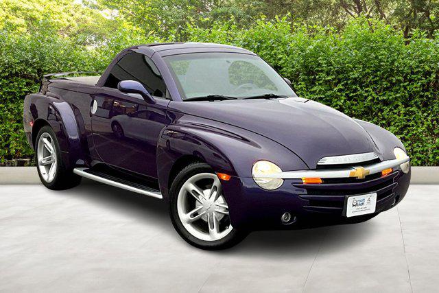 2004 Chevrolet SSR LS