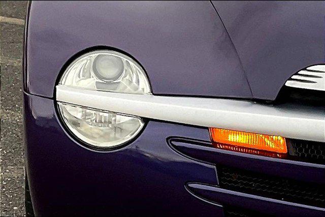 2004 Chevrolet SSR LS