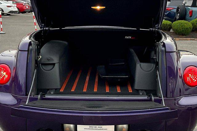 2004 Chevrolet SSR LS