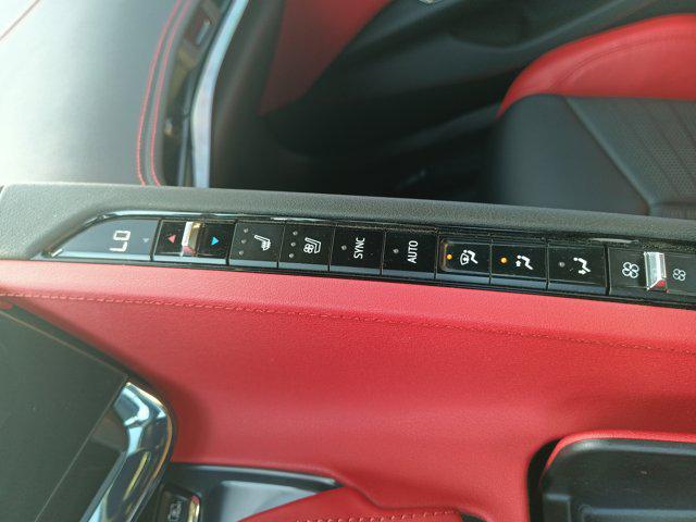 2023 Chevrolet Corvette Stingray RWD Convertible 2LT