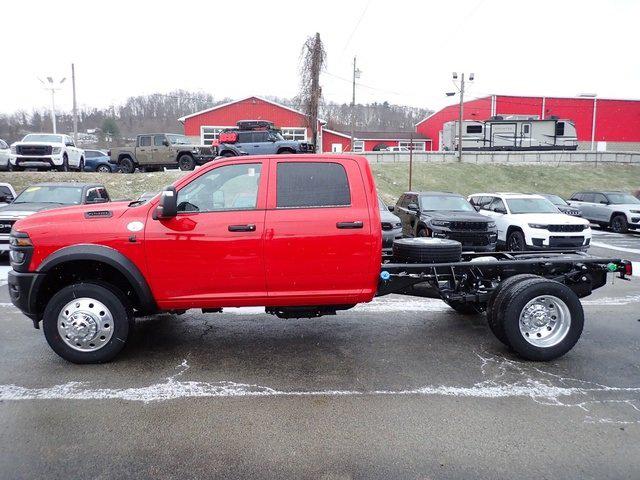 2026 RAM Ram 5500 Chassis Cab RAM 5500 TRADESMAN CHASSIS CREW CAB 4X4 60 CA