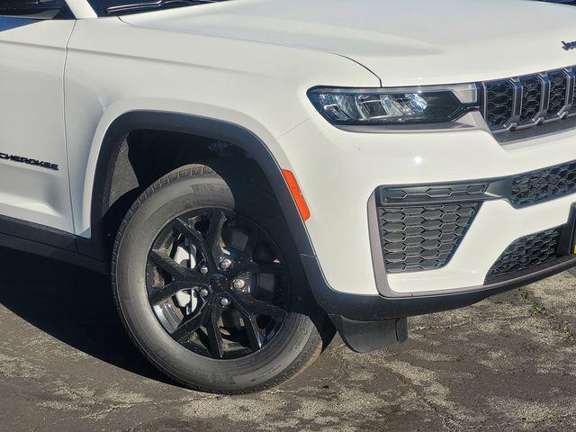 2026 Jeep Grand Cherokee GRAND CHEROKEE LAREDO ALTITUDE 4X2