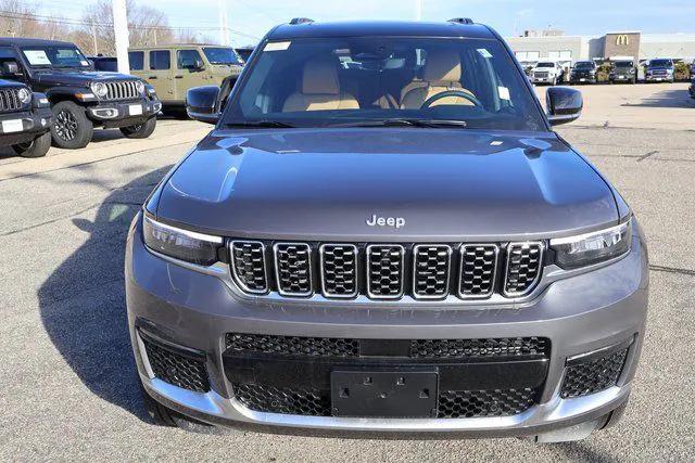 2025 Jeep Grand Cherokee GRAND CHEROKEE L SUMMIT 4X4