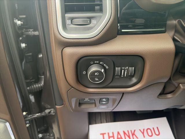 2026 Ram 1500 Laramie Crew Cab 4x4 5'7" Box