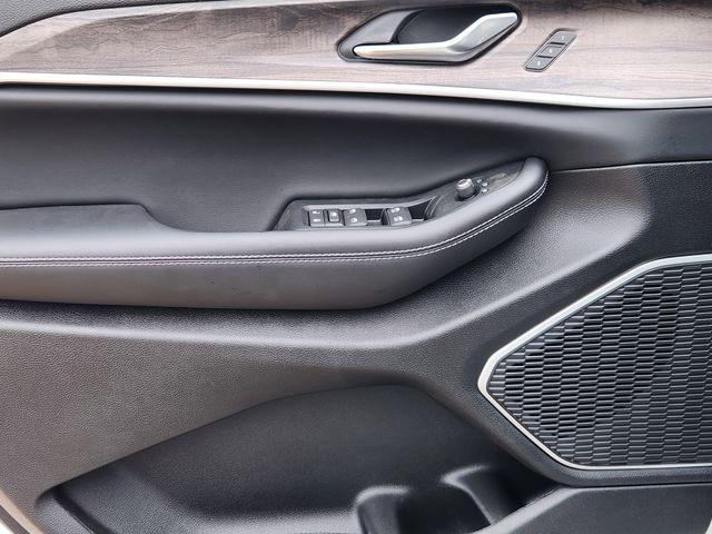 2026 Jeep Grand Cherokee Limited 4x2