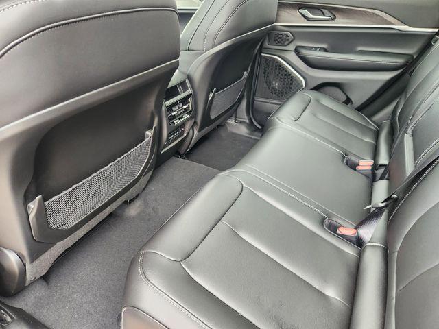 2026 Jeep Grand Cherokee Limited 4x2