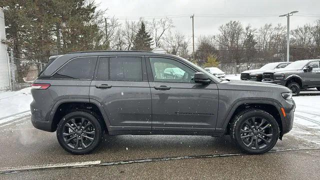 2026 Jeep Grand Cherokee Limited Reserve