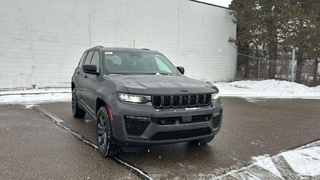 2026 Jeep Grand Cherokee Limited Reserve
