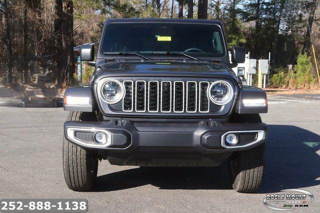 2026 Jeep Wrangler 4-Door Sahara 4x4