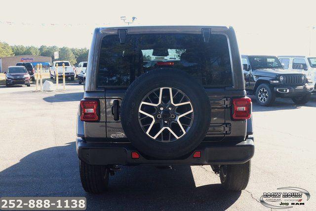 2026 Jeep Wrangler 4-Door Sahara 4x4