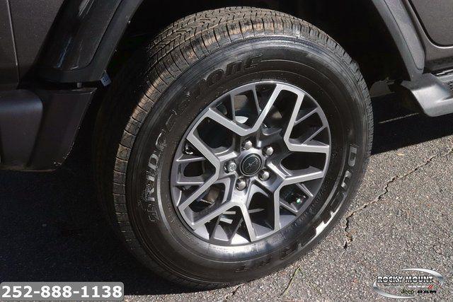 2026 Jeep Wrangler 4-Door Sahara 4x4