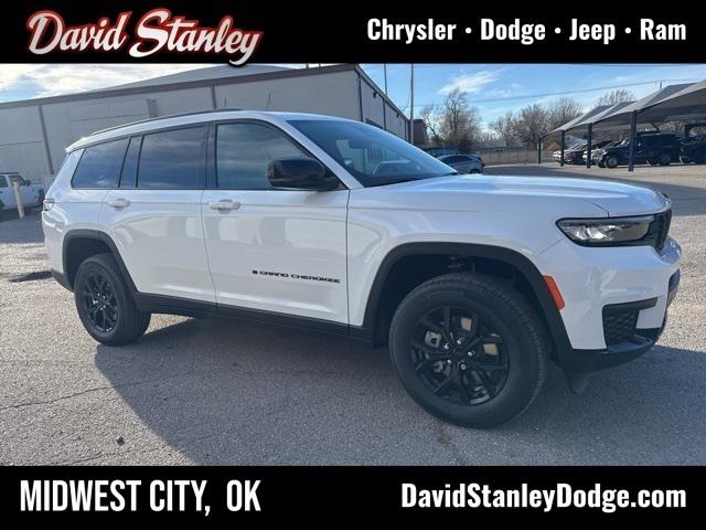 2025 Jeep Grand Cherokee GRAND CHEROKEE L ALTITUDE 4X2 2025 Jeep Grand Cherokee GRAND CHEROKEE L ALTITUDE 4X2