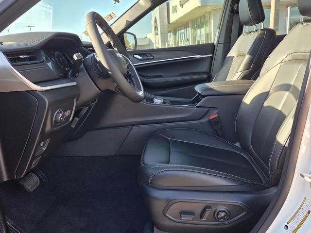 2026 Jeep Grand Cherokee Limited 4x2